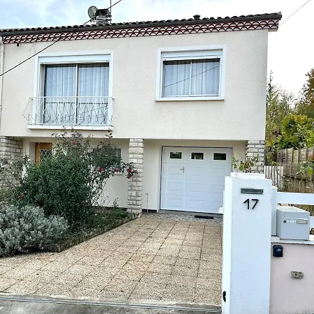 Entire House 8 Mns From Périgueux Center, Jacuzzi * Coulounieix-Chamiers