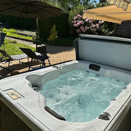 Сasa de vacaciones Entire House 8 Mns From Périgueux Center, Jacuzzi *